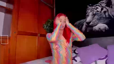 Anahi online show from March 12, 12:57 am