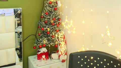 Anahi  online show from December 16, 7:21 pm