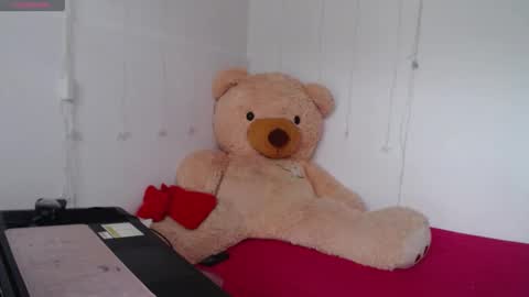 Anahi Browns online show from January 15, 9:21 pm