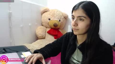 Anahi Browns online show from October 22, 9:42 pm