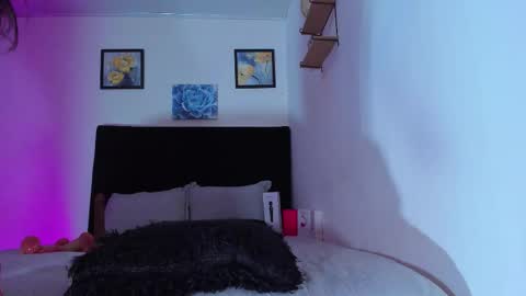 Anah online show from October 18, 12:19 pm