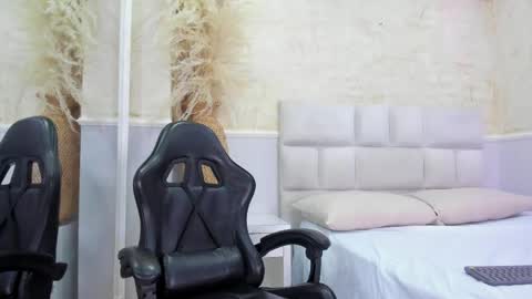 Im Sara  online show from May 18, 3:27 am