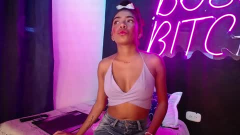 anais  cooper  online show from December 6, 7:22 pm