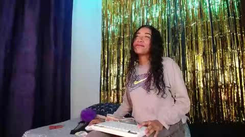 anais  cooper  online show from January 9, 6:57 pm