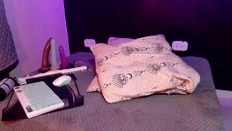 anais  cooper  online show from February 28, 7:56 pm