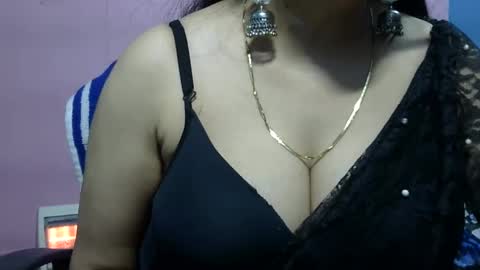 Snapshot of anamika794088 chatting on January 25, 4:31 pm anamika794088 online show from January 25, 4:31 pm