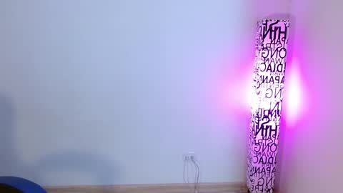 ana 3 online show from December 15, 12:49 am