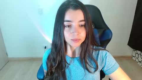 ana 3 online show from February 15, 1:21 am