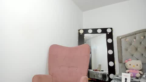 ana online show from January 9, 8:13 pm