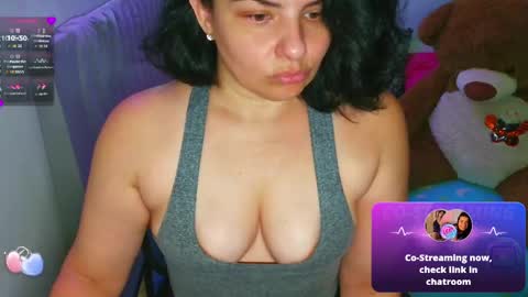 Ana online show from May 29, 2:26 pm