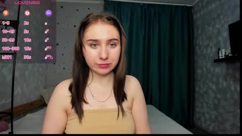 Snapshot of anastasia_gold1 chatting on February 13, 2:01 am anna online show from February 13, 2:01 am