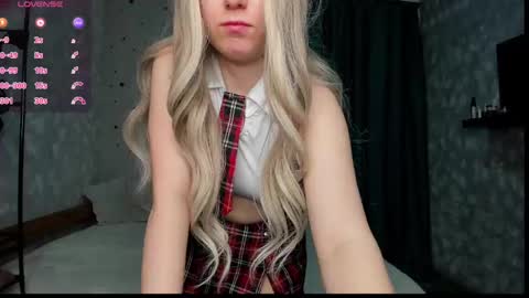 Snapshot of anastasia_gold1 chatting on February 26, 2:08 am anna online show from February 26, 2:08 am