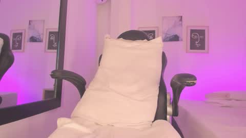 Ana online show from February 27, 11:15 pm