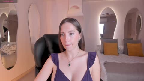 A N A S T A S I A  online show from January 18, 11:54 am