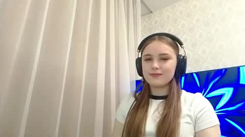 Snapshot of andrasol chatting on October 23, 4:57 pm Sofy online show from October 23, 4:57 pm