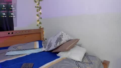  Andrea  online show from March 25, 11:46 am