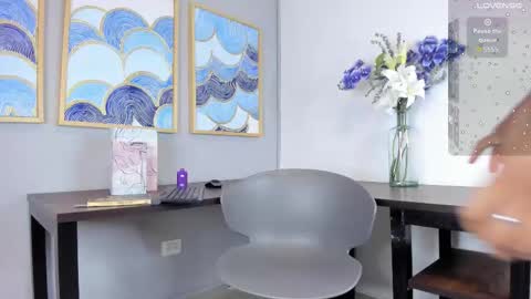 Andrea Zoelins online show from October 15, 2:19 pm