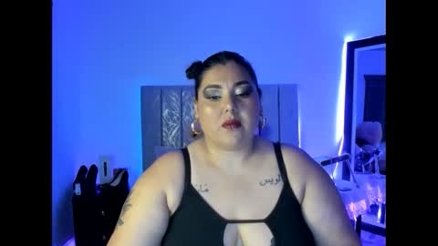 andreaakinky online show from January 7, 8:28 am