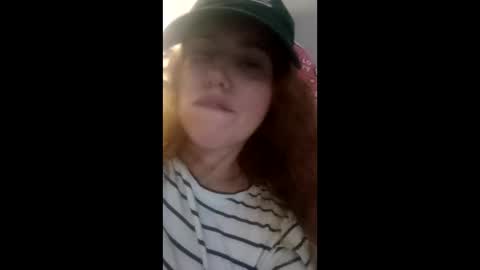 andreamartinssean2018 online show from May 18, 5:08 pm