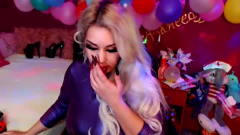 andreeajj online show from December 11, 6:42 pm