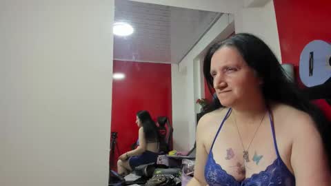 andre online show from November 18, 1:50 am