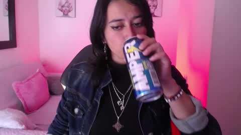 andy_eagleton_20 online show from November 19, 3:06 am