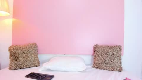 Andy  online show from February 4, 1:25 pm