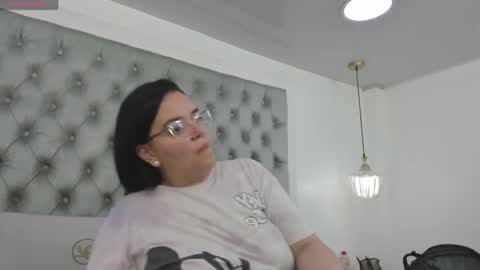anette_cooper online show from May 11, 3:52 am