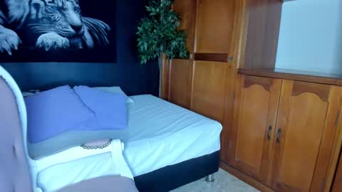 angela_boobies online show from October 10, 11:37 am