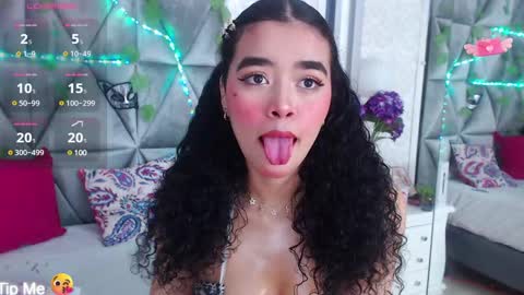 Angela online show from January 9, 1:02 pm