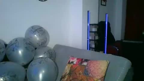 Snapshot of angela_mis chatting on February 21, 3:34 am Angela online show from February 21, 3:34 am