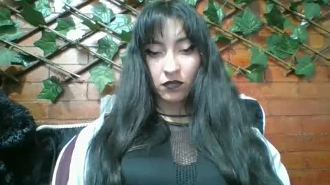 Snapshot of angela_mis chatting on September 20, 12:54 am Angela online show from September 20, 12:54 am