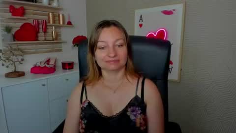 Angela online show from June 23, 6:00 am