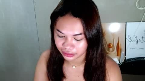 angela_star888 online show from May 7, 12:15 am