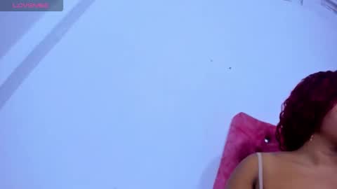 angela_wish online show from May 14, 9:31 pm