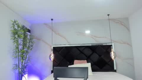 ANGELA online show from November 6, 12:22 pm