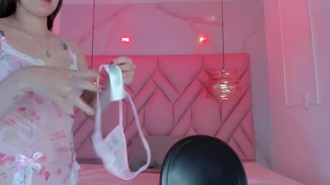 ANGELA online show from May 21, 12:25 pm