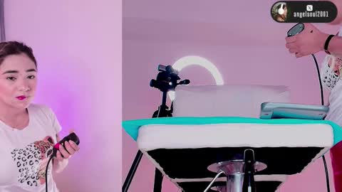 angel online show from March 18, 8:30 am