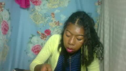 angelette93 online show from October 1, 3:06 pm