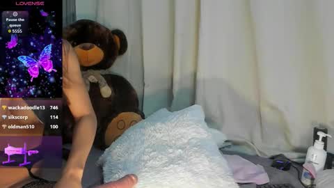 Carolina online show from October 26, 1:56 am