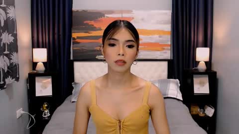 MISS PAU online show from November 20, 6:36 am