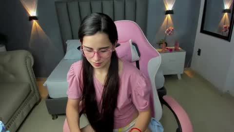 A N G E L I C A online show from January 9, 7:08 pm