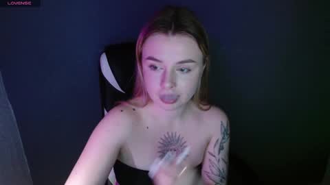 angelicablanch online show from November 11, 11:02 pm