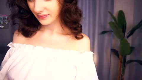 Angelica online show from November 17, 6:14 am