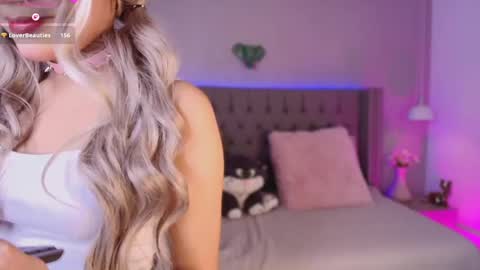 Angelina Honey online show from May 2, 4:16 am