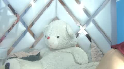    ANGELINA    online show from November 11, 1:52 pm