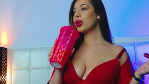 angelinagreyy online show from October 1, 7:19 pm