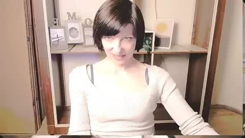 Angelina online show from May 15, 8:50 am