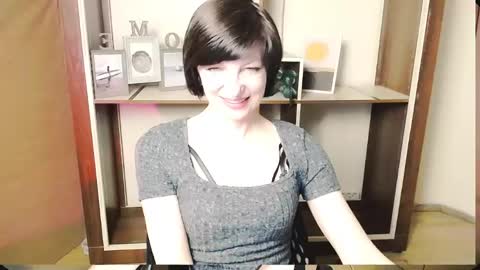 Angelina online show from May 19, 8:10 am
