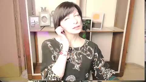 Angelina online show from May 11, 9:00 am